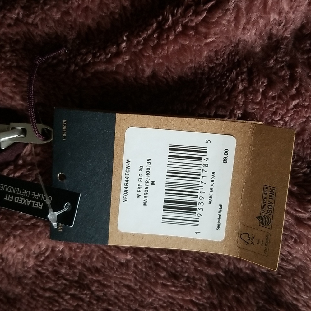The North Face Furry Fleece Pullover - Picture 4 of 9
